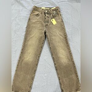 Levi's Women's ribcage straight ankle in black